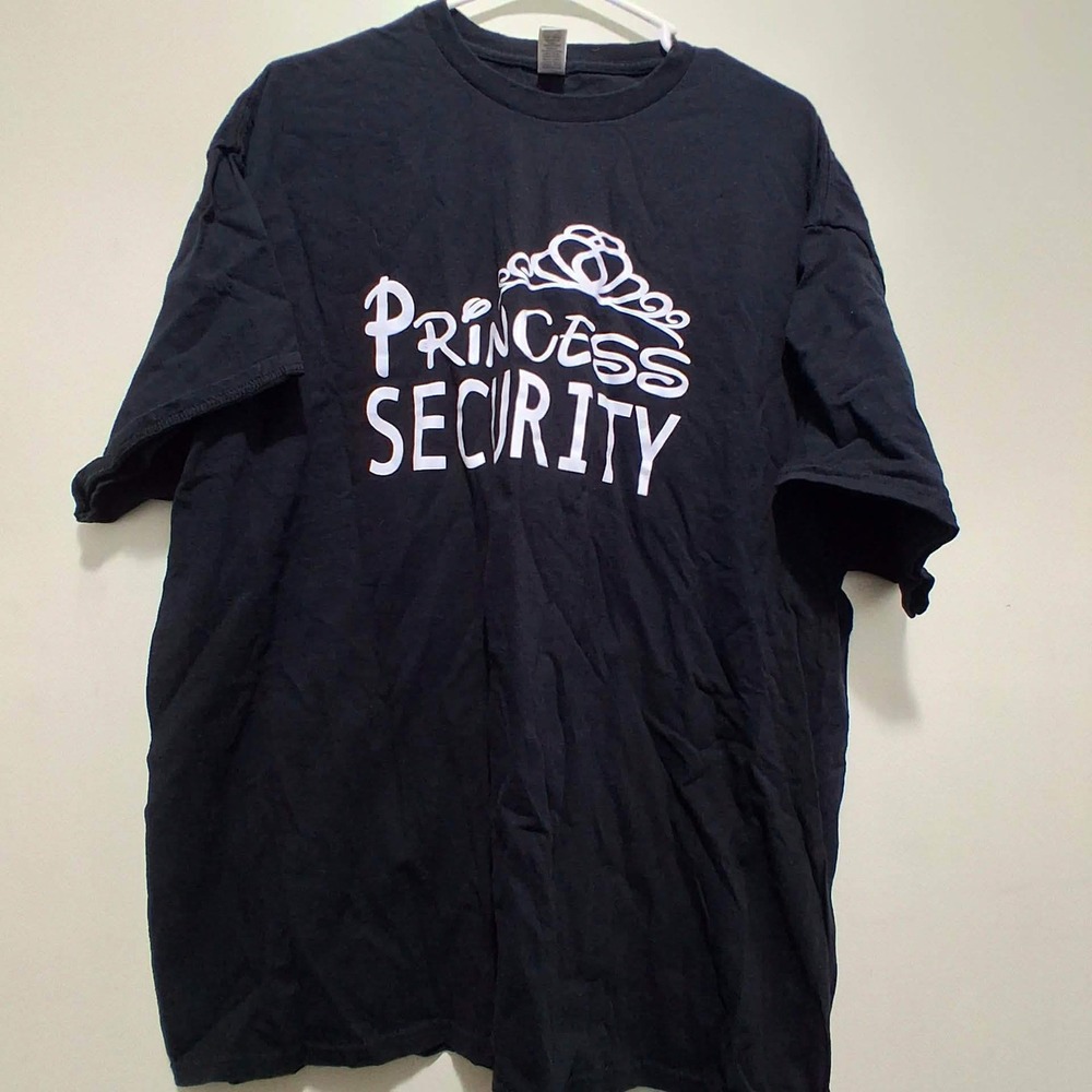 Princess Security Graphic T Shirt Black Size 2XL‎ Gildan Heavy Cotton